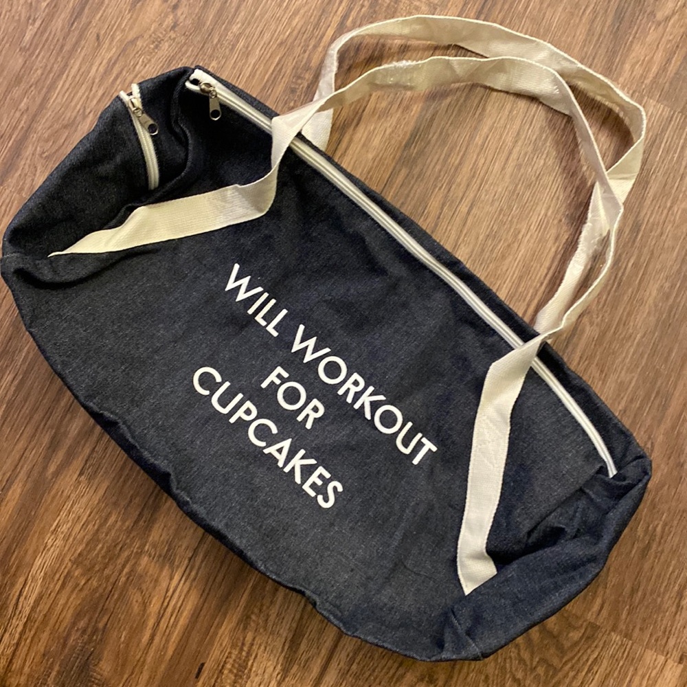 NWT DENIM GYM/DUFFLE BAG, large